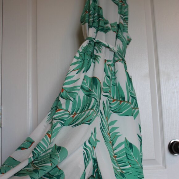 Jumpsuit in Tropical green and white - Picture 2 of 5